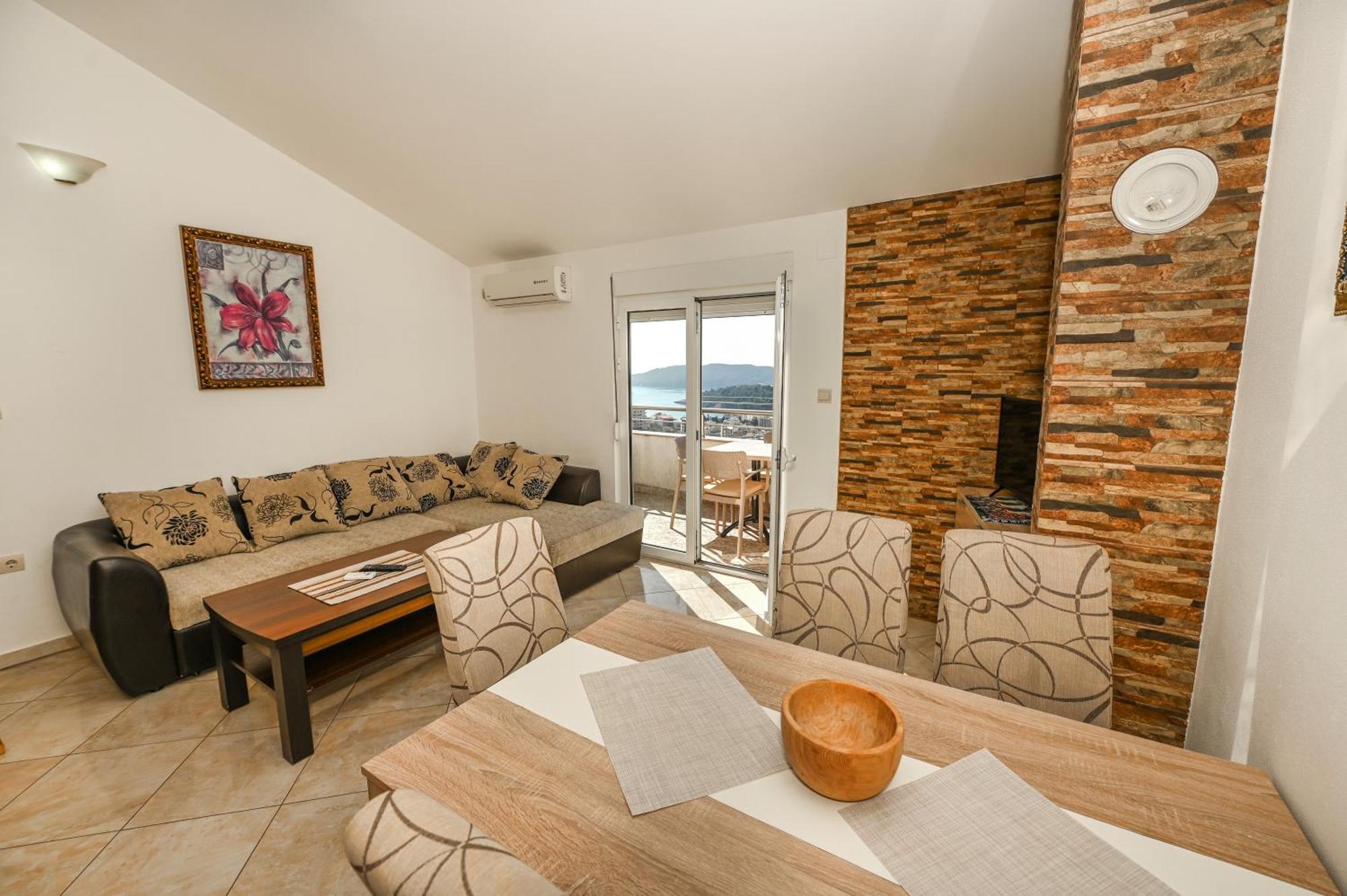 Villa Lux Rajovic Budva Bagian luar foto