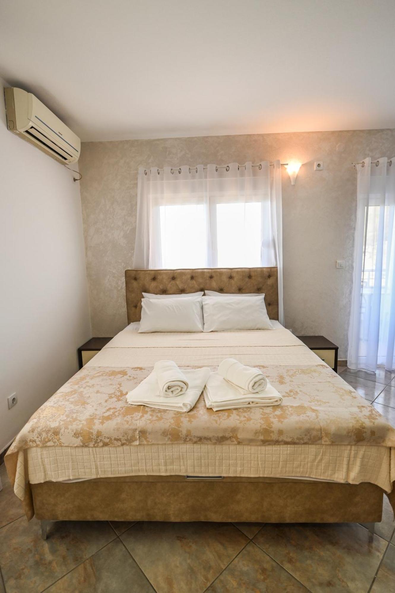Villa Lux Rajovic Budva Bagian luar foto
